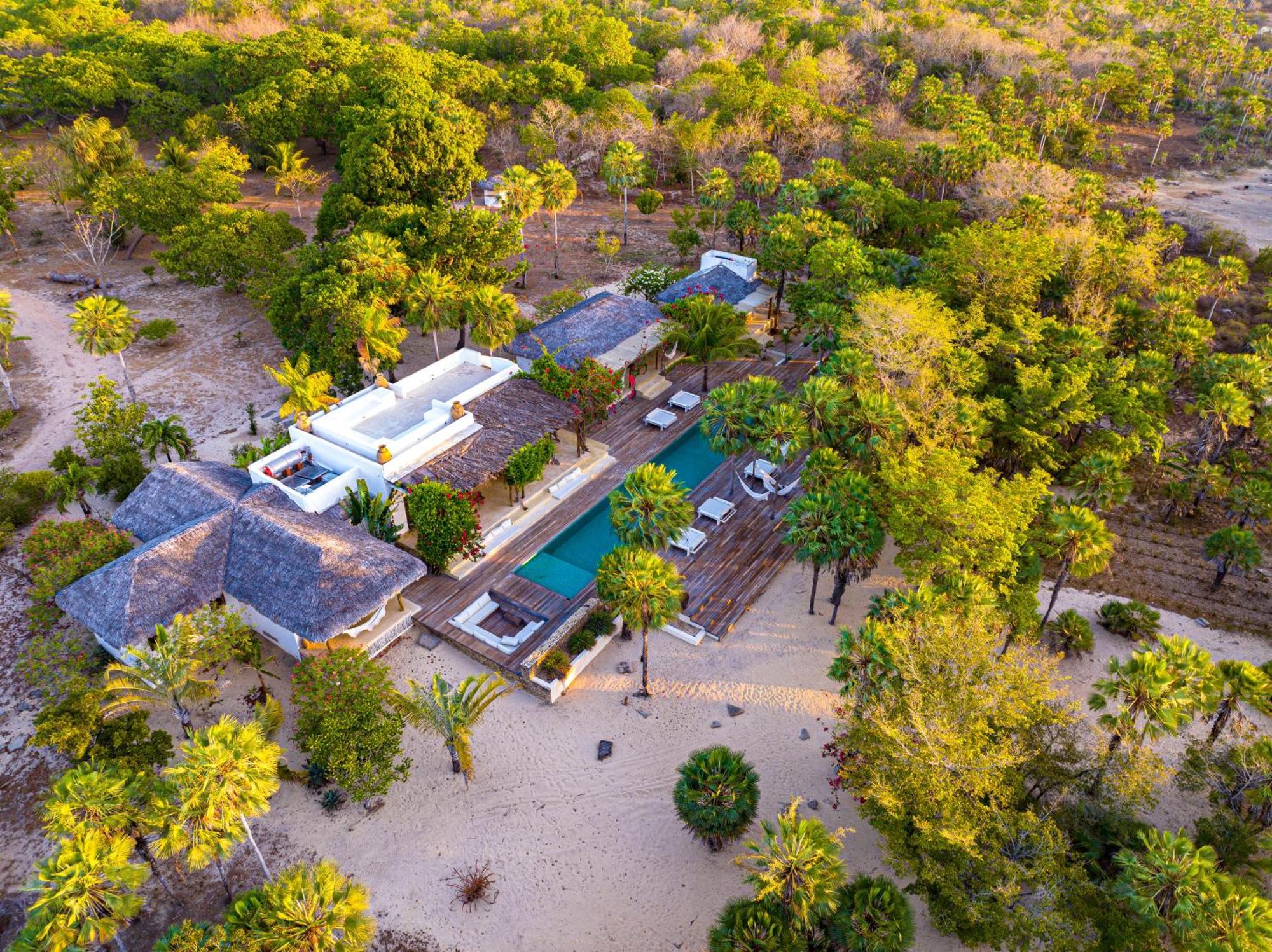 Villa Paz - La Villa Group Camocim Eksteriør bilde