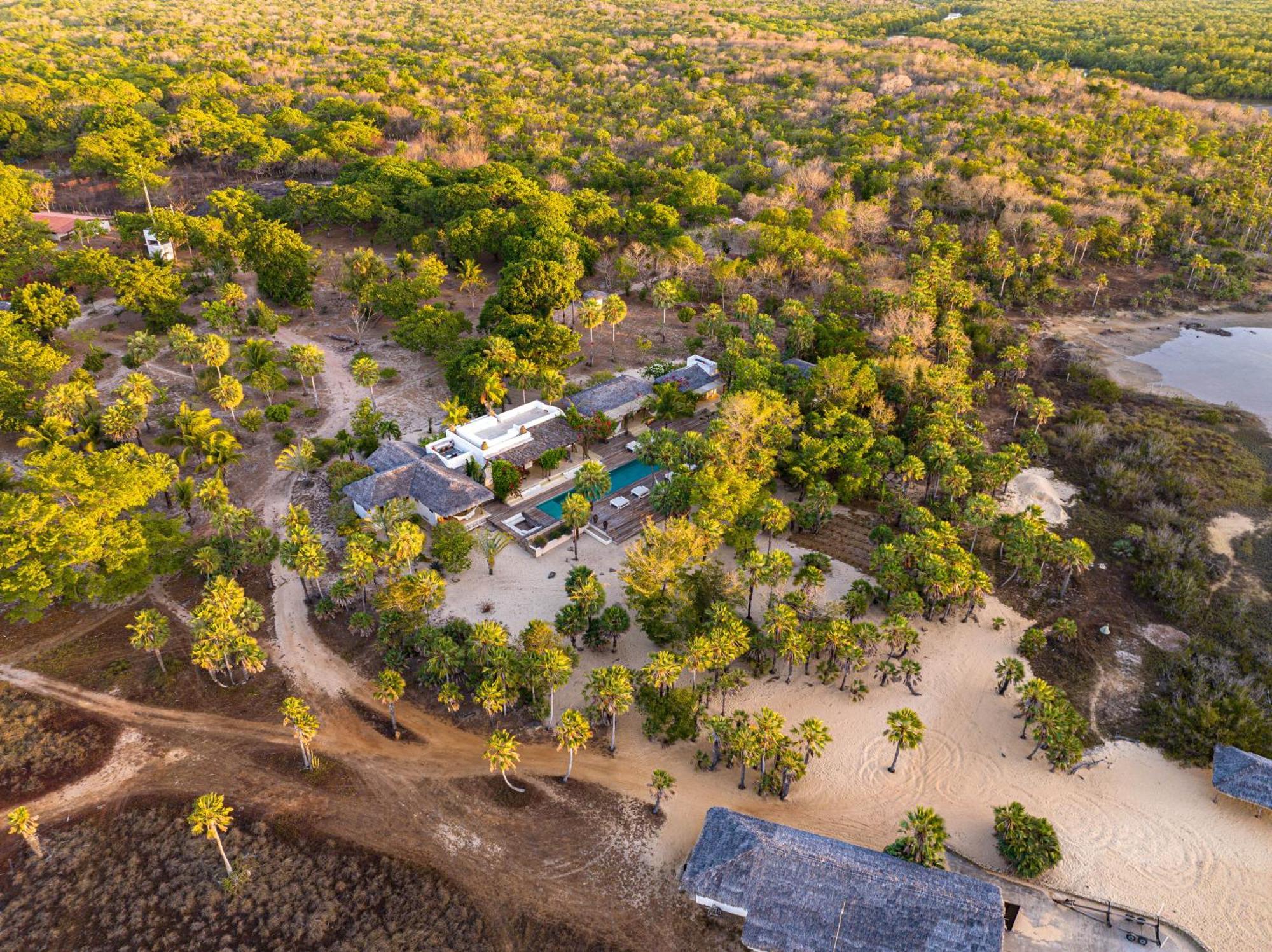 Villa Paz - La Villa Group Camocim Eksteriør bilde