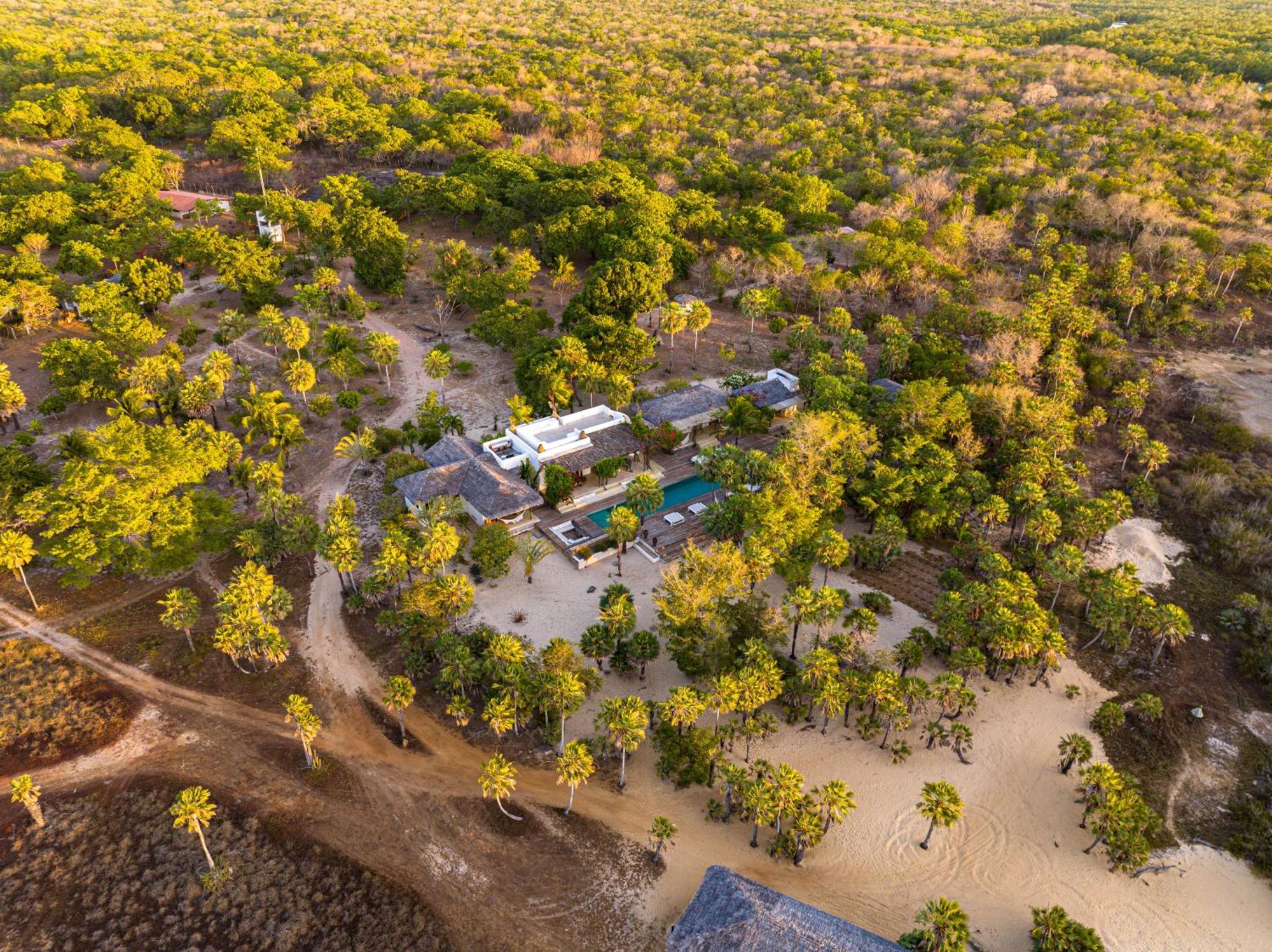 Villa Paz - La Villa Group Camocim Eksteriør bilde